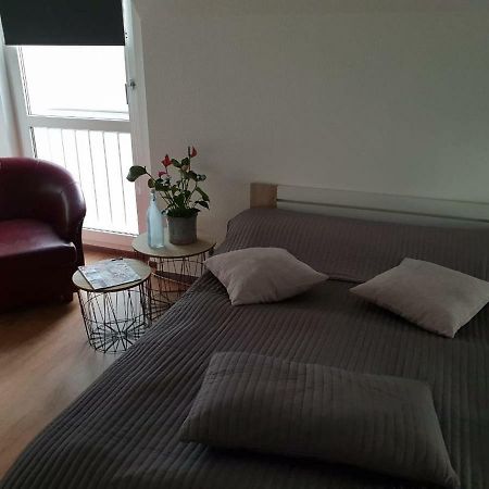 Gemuetliches Zimmer Mit Eigenem Bad/Wc/Kueche Kassel Exterior photo
